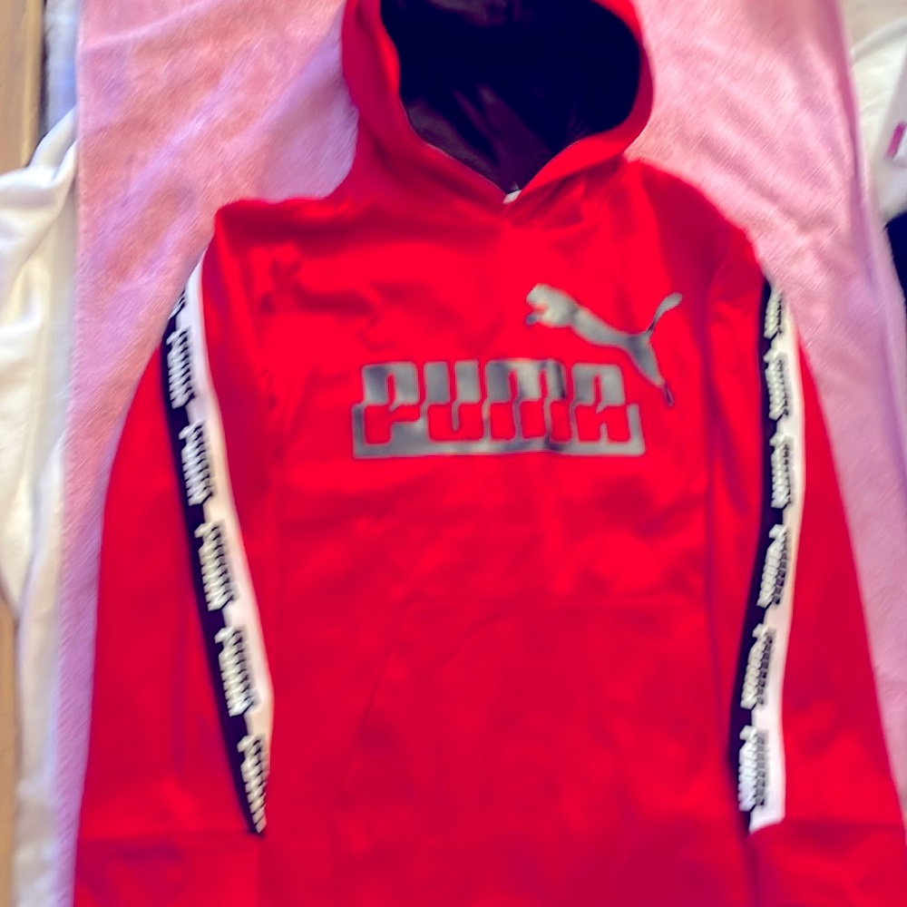 Boys puma sweatshirt red